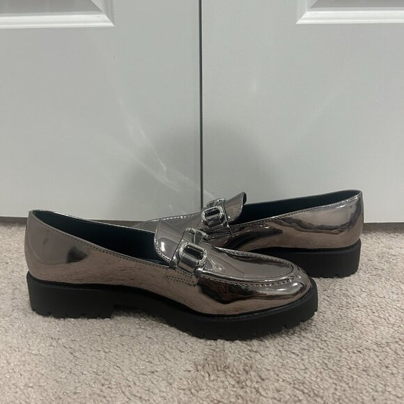 Bandolino Gray Franny Lug Loafer Women’s Size 7.5 - Picture 3 of 8